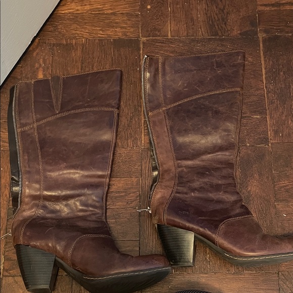 b.o.c. Shoes - B.O.C. Brown Leather Knee-High Boots